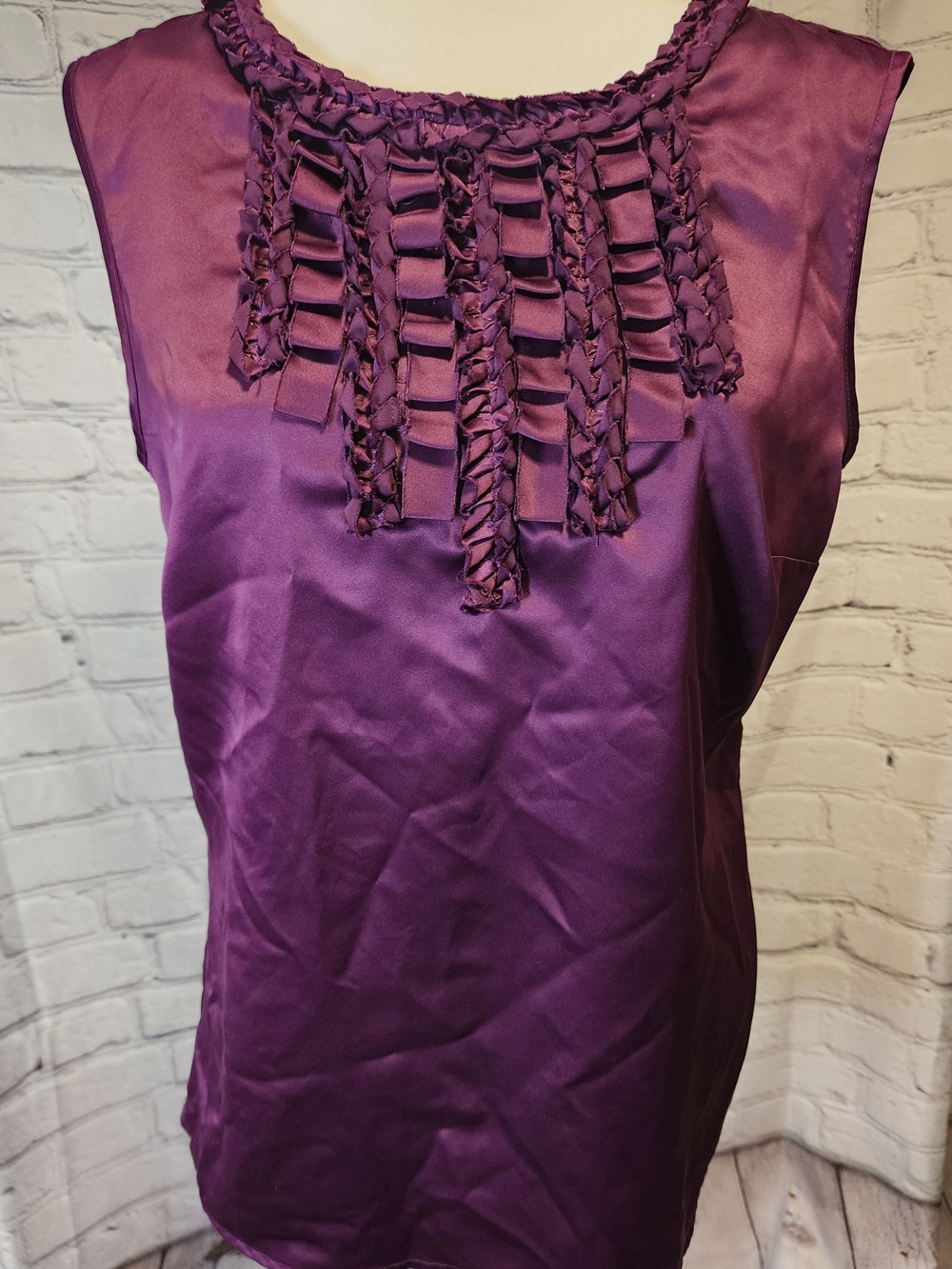 Liz Claiborne Purple Satin Sleeveless Top with Braided Front Detail